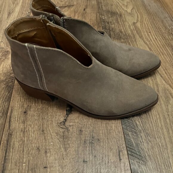 Booties - Picture 3 of 3